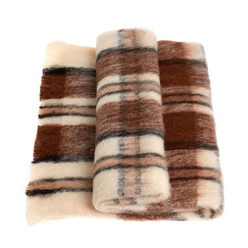 Windermere Alpaca Throw 185x125cm image number 0